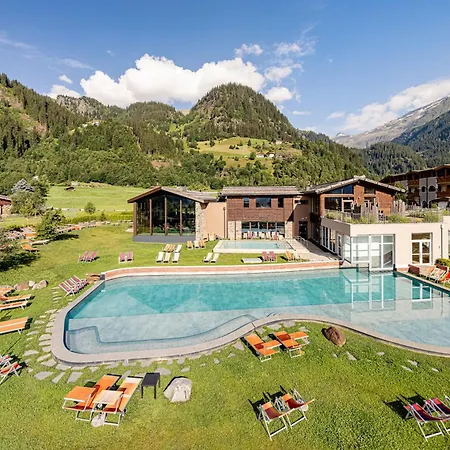 Hotel Schneeberg Family Resort&SPA-3
